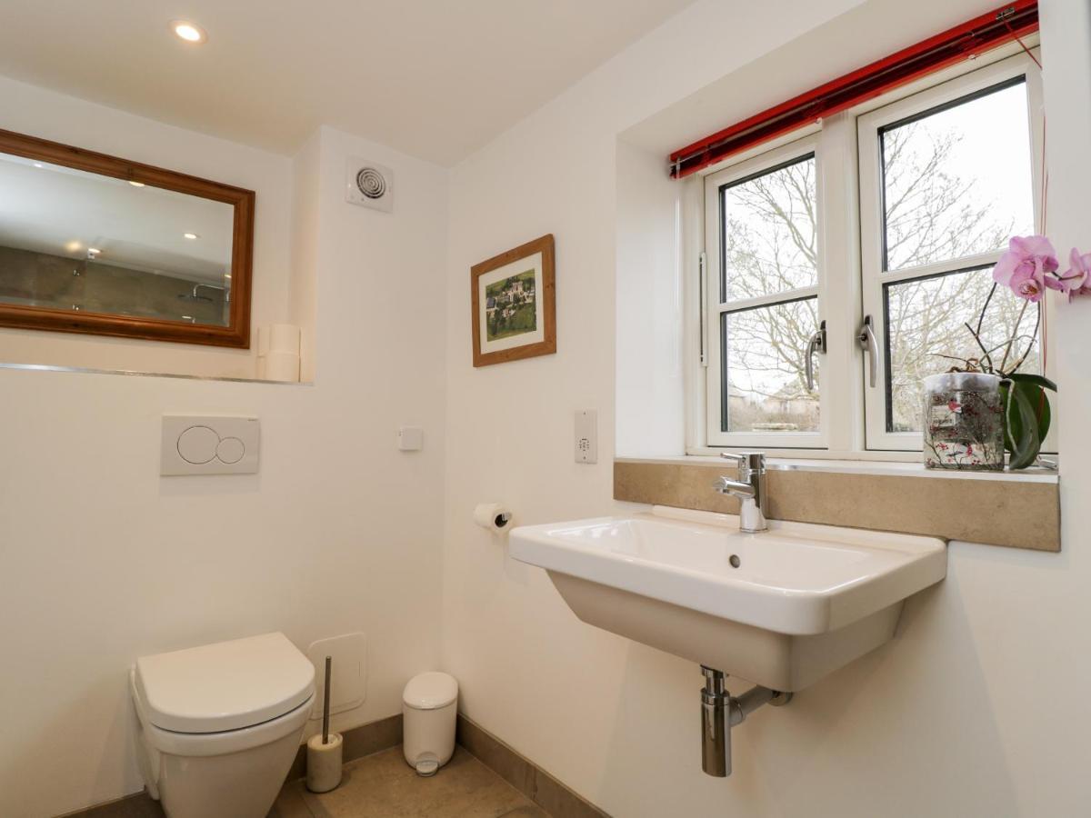 High Cogges Farm Holiday Cottages Witney Bagian luar foto
